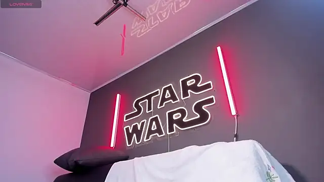 miiss anna online show from 02-01-25, 02:13