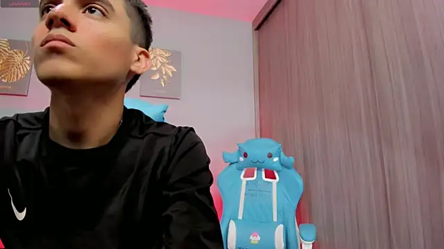 jake and joaquin online show from 02-26-25, 08:33