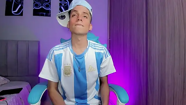 jake and joaquin online show from 09-09-25, 02:44