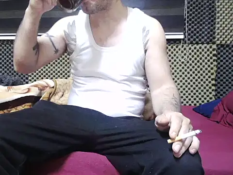 Arabeyes online show from 11-23-25, 03:39