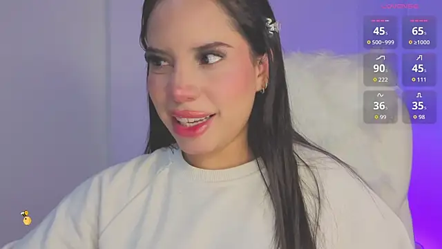 Snapshot of LauraSweett chatting on 12-01-25, 03:50 LauraSweett online show from 12-01-25, 03:50