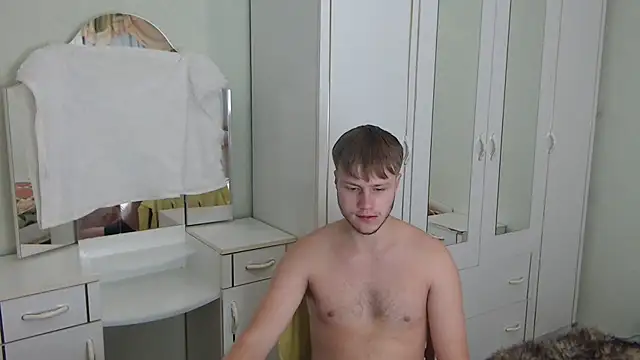 Snapshot of Zoro1999 chatting on 12-11-24, 02:11 Zoro1999 online show from 12-11-24, 02:11