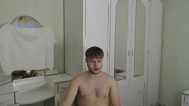 Snapshot of Zoro1999 chatting on 01-21-25, 06:00 Zoro1999 online show from 01-21-25, 06:00