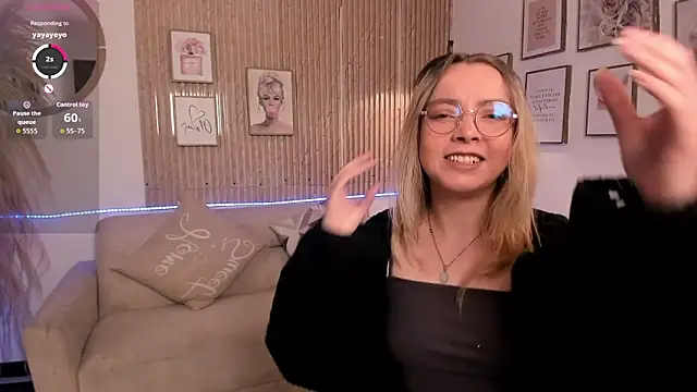 Snapshot of ana_ev chatting on 06-03-26, 05:10 ana ev online show from 06-03-26, 05:10