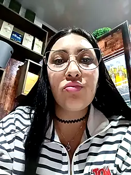 my-kitty online show from 02-01-25, 12:40