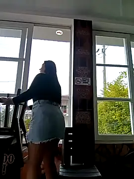 my-kitty online show from 02-10-25, 09:25