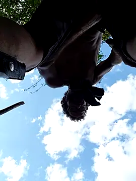 Snapshot of Woodywoodsup1 chatting on 09-14-25, 10:31 Woodywoodsup1 online show from 09-14-25, 10:31