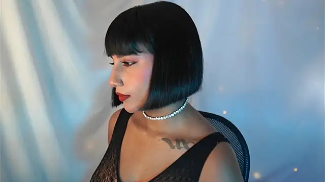 JulietaWinona online show from 10-26-25, 09:21