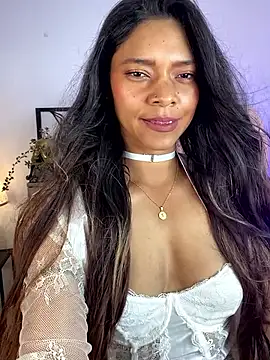 Snapshot of Alliz_Collette chatting on 12-04-25, 12:53 Alliz Collette online show from 12-04-25, 12:53