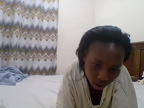 sexy  candyy online show from 10-09-25, 06:17