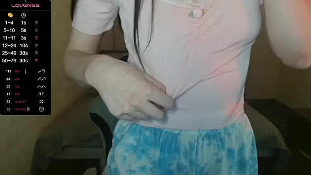 Snapshot of BlackyKitt chatting on 02-22-25, 04:40 BlackyKitt online show from 02-22-25, 04:40