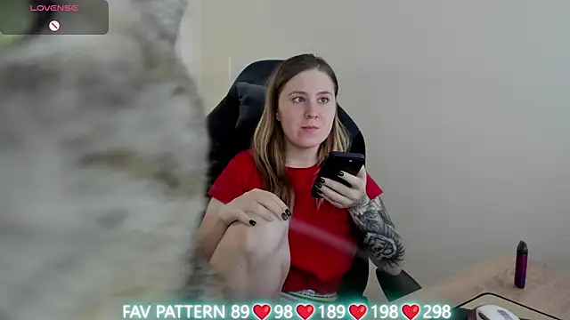 Olivia Munk online show from 03-14-25, 07:04