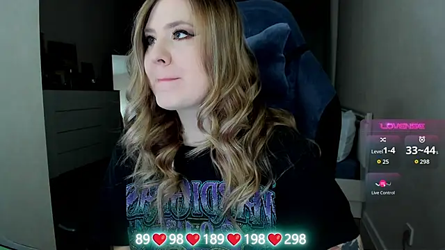 Olivia Munk online show from 02-06-26, 04:39