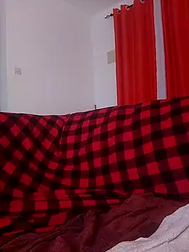 Snapshot of Kamdollie chatting on 01-06-25, 09:19 Kamdollie online show from 01-06-25, 09:19