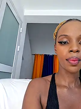 Snapshot of Kamdollie chatting on 10-09-25, 07:17 Kamdollie online show from 10-09-25, 07:17