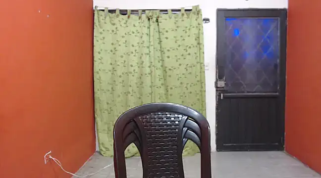 LAURA CRAIZY online show from 12-11-24, 03:35