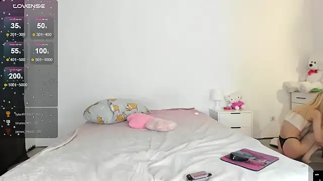 Snapshot of _pinkypay chatting on 10-05-25, 05:55  pinkypay online show from 10-05-25, 05:55
