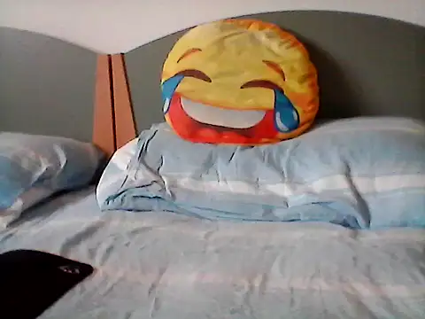 Snapshot of giovanni5281 chatting on 03-10-26, 08:19 giovanni5281 online show from 03-10-26, 08:19