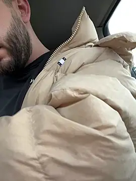 ElChapoGuzman95 online show from 02-01-25, 06:43