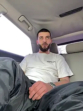 ElChapoGuzman95 online show from 02-02-25, 11:08