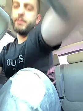 ElChapoGuzman95 online show from 02-04-25, 11:05