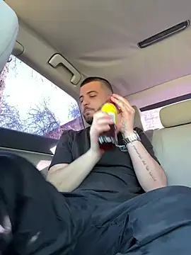 ElChapoGuzman95 online show from 02-09-25, 11:04