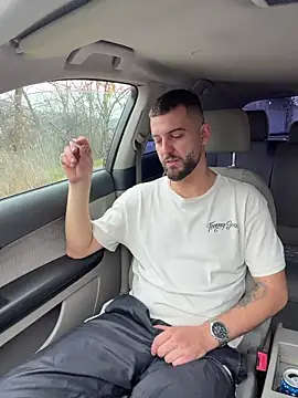 Snapshot of ElChapoGuzman95 chatting on 11-29-25, 07:22 ElChapoGuzman95 online show from 11-29-25, 07:22