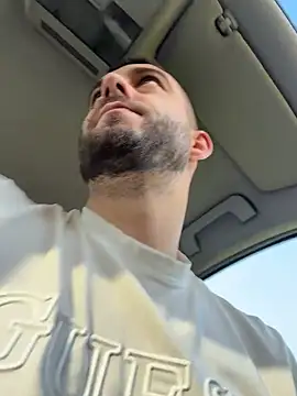 ElChapoGuzman95 online show from 04-06-26, 05:30