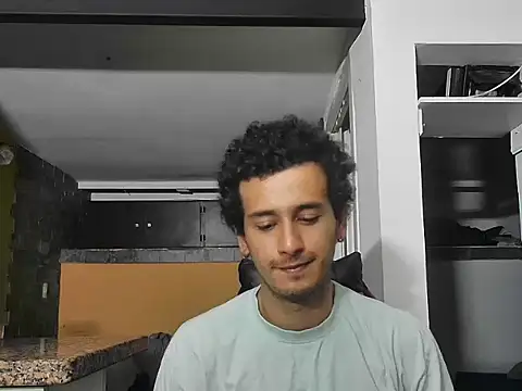 talktome4 online show from 02-07-26, 01:42