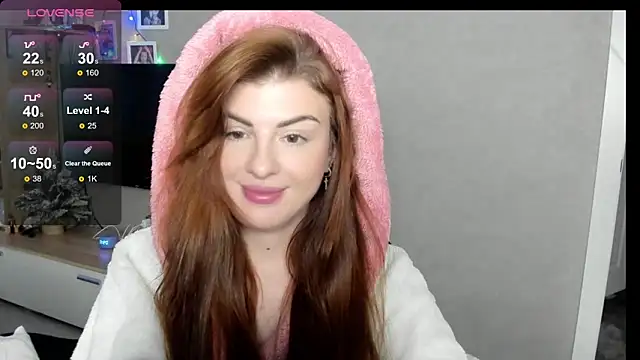 Snapshot of _comefeelme_ chatting on 12-19-24, 06:56  comefeelme  online show from 12-19-24, 06:56