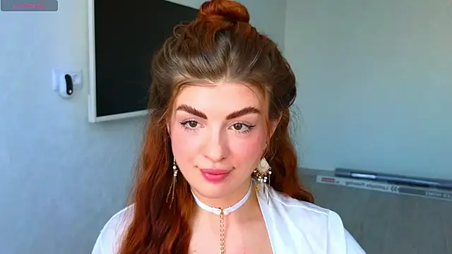 Snapshot of _comefeelme_ chatting on 02-20-25, 11:42  comefeelme  online show from 02-20-25, 11:42