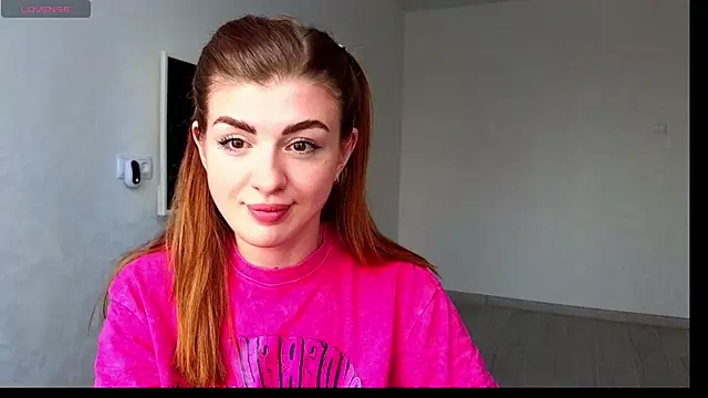 Snapshot of _comefeelme_ chatting on 03-11-25, 10:29  comefeelme  online show from 03-11-25, 10:29