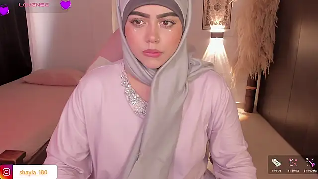 shayla 18 online show from 11-07-25, 09:37