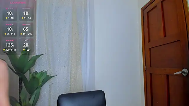 NahiaFox online show from 03-12-25, 04:19