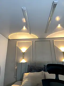 Snapshot of Miss_blue69 chatting on 11-18-25, 01:33 Miss blue69 online show from 11-18-25, 01:33