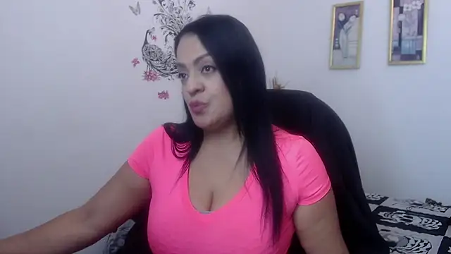 Snapshot of menfismuller2 chatting on 12-18-24, 06:57 menfismuller2 online show from 12-18-24, 06:57