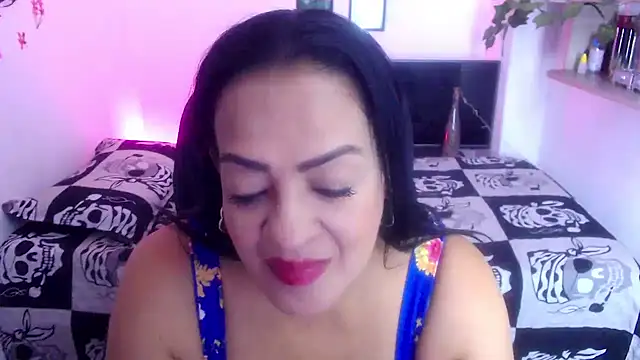 Snapshot of menfismuller2 chatting on 11-10-25, 05:01 menfismuller2 online show from 11-10-25, 05:01