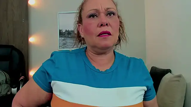 Cheryl JONES online show from 11-26-25, 07:09