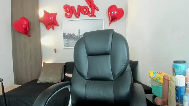 Cheryl JONES online show from 02-21-26, 09:32