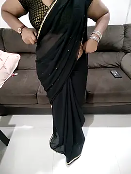 Mounika25 online show from 04-28-26, 05:18