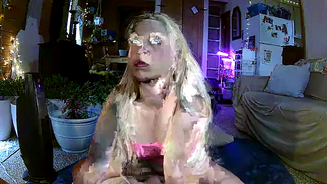 lyra rose online show from 04-27-26, 06:39