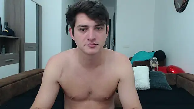 Snapshot of AndyFame chatting on 02-25-25, 10:15 AndyFame online show from 02-25-25, 10:15