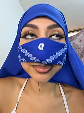 Snapshot of _alabina_ chatting on 10-30-25, 03:46 alabina online show from 10-30-25, 03:46