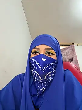 Snapshot of _alabina_ chatting on 11-25-25, 07:25 alabina online show from 11-25-25, 07:25