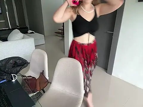 Snapshot of Nura_n_Sarah chatting on 12-22-24, 05:12 Nura n Sarah online show from 12-22-24, 05:12