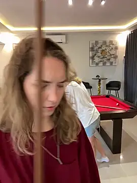 Snapshot of Nura_n_Sarah chatting on 12-28-24, 08:16 Nura n Sarah online show from 12-28-24, 08:16