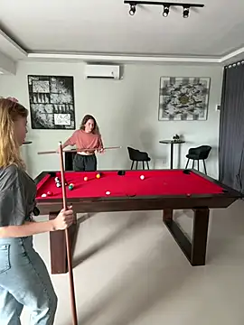 Snapshot of Nura_n_Sarah chatting on 01-28-25, 08:14 Nura n Sarah online show from 01-28-25, 08:14