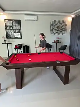 Snapshot of Nura_n_Sarah chatting on 03-20-25, 08:20 Nura n Sarah online show from 03-20-25, 08:20