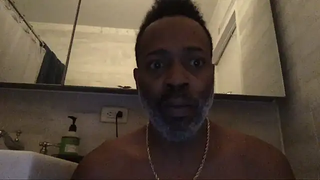 Snapshot of theblacklordmaster chatting on 12-06-24, 01:22 theblacklordmaster online show from 12-06-24, 01:22