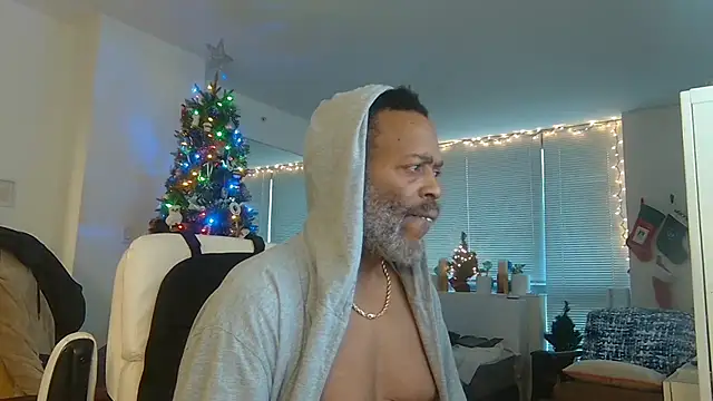 Snapshot of theblacklordmaster chatting on 12-13-24, 04:16 theblacklordmaster online show from 12-13-24, 04:16